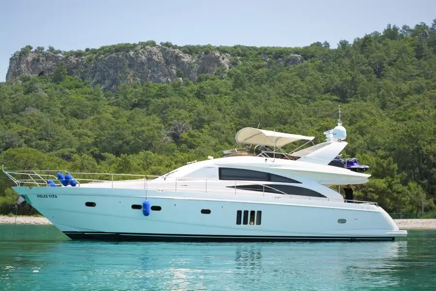 DOLCAVİTA YACHT